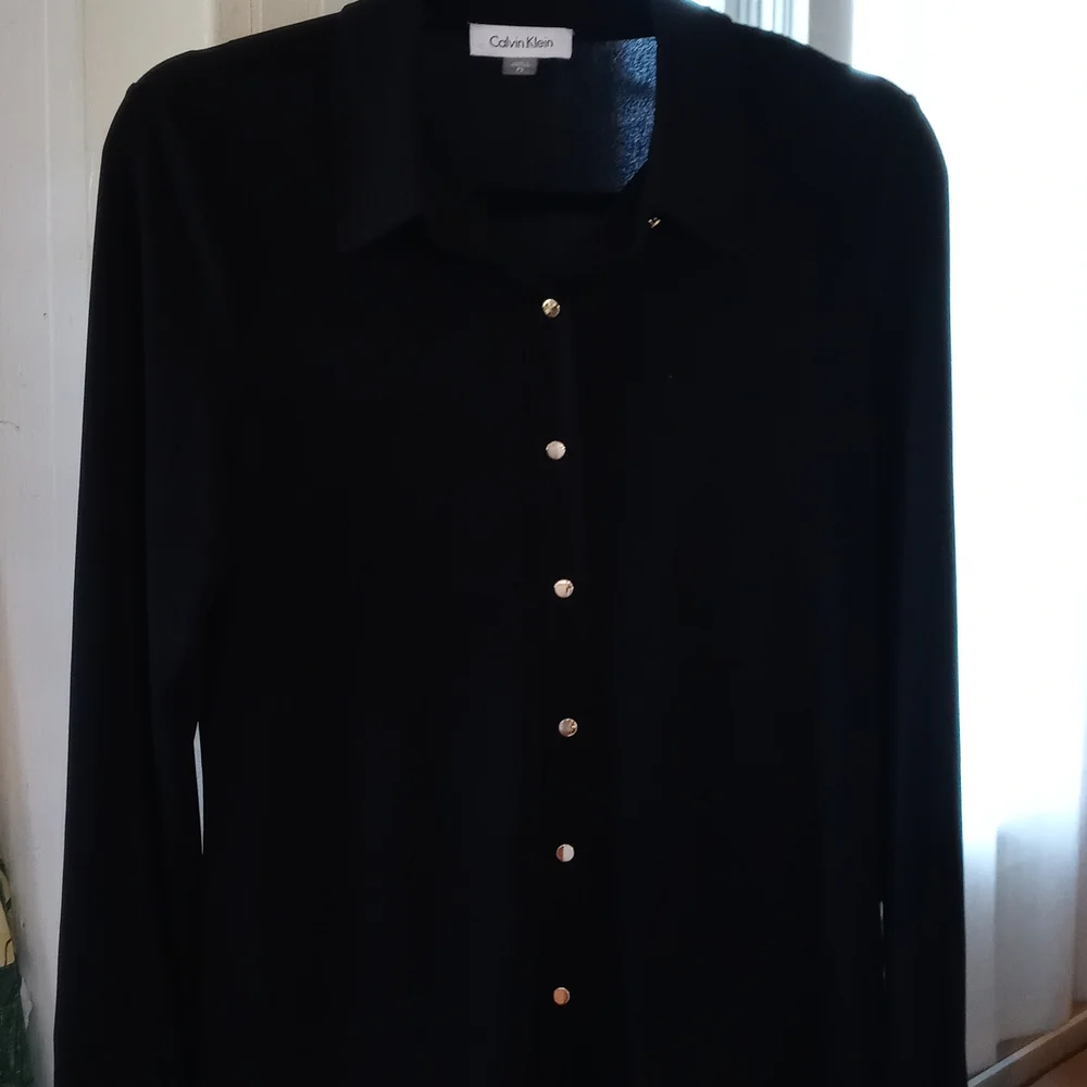 Calvin Klein Black Button down collard shirt Size PS - Picture 3 of 8